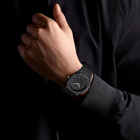 DubiTime Black Elite – Styl i Luksus w Dubajskim Wydaniu